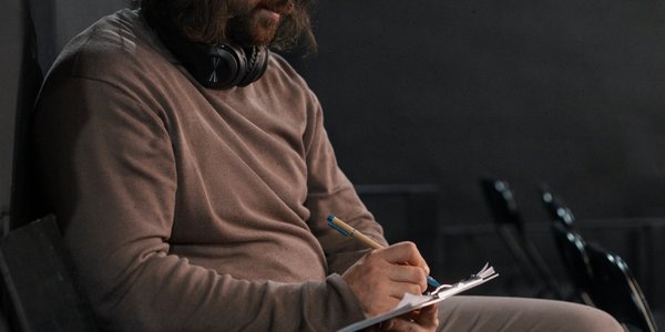 7 versículos sobre o Espírito Santo: passagens que destacam sua ação e dons na vida cristã