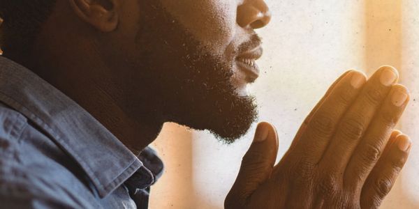 5 versículos de cura (Tiago 5:14-15)