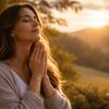 Oração do dia para entregar tudo nas mãos de Deus