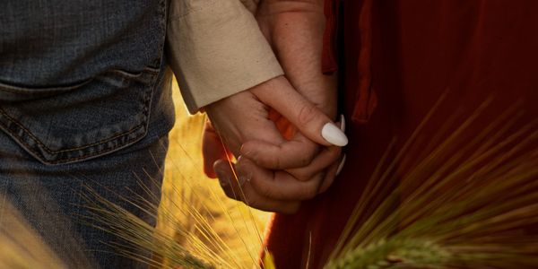 Como ter um relacionamento saudável de acordo com a Bíblia