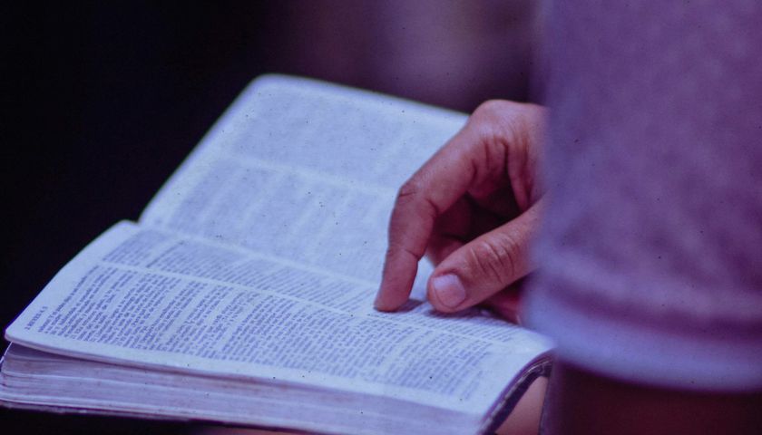 Os ensinamentos de Jesus sobre generosidade e desapego material